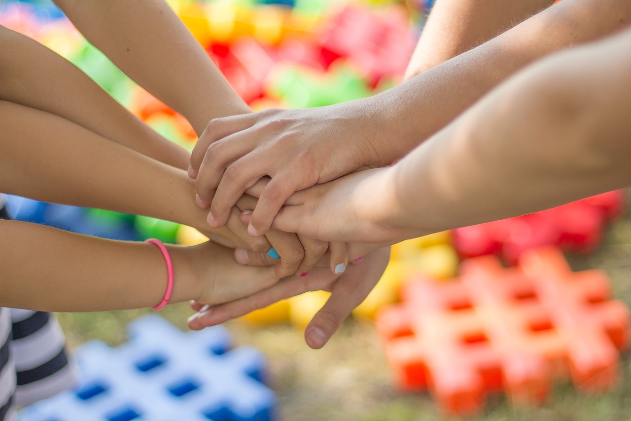 子供が英会話を始めるのは何歳からが適切ですか？