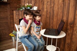 youtube投稿で子供向けとはどのような内容なのか？