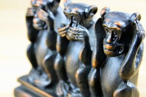 無理強いはできない場面での適切な対処法は？